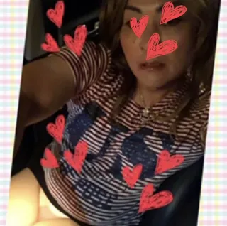 写真3：ミニの女装子