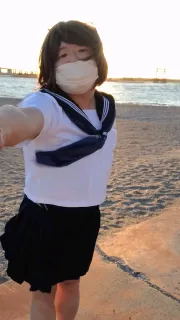 写真3：えみ競泳水着女装